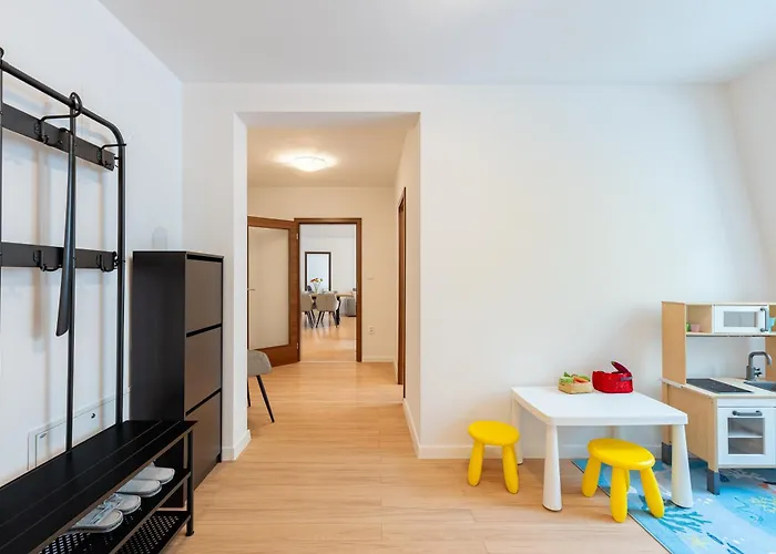 Old Town Oasis 4 شقة براتسيلافا