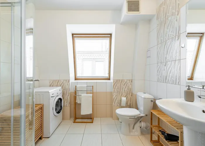 شقة Old Town Oasis 4 *