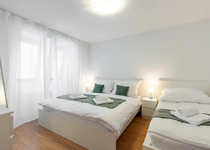 Old Town Oasis 4 Apartment *